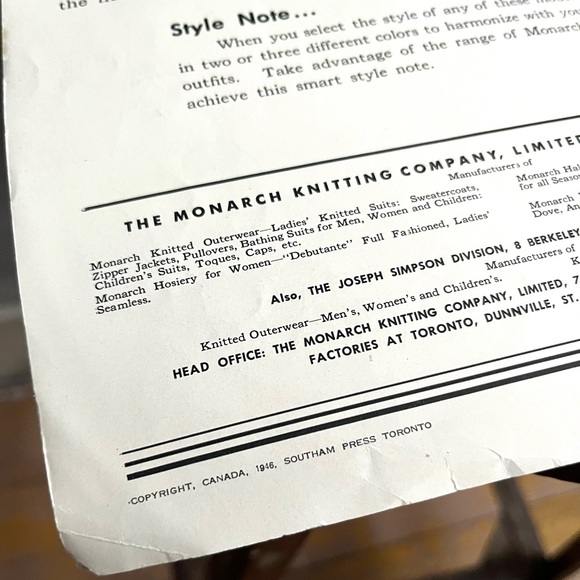 Vintage 1946 Monarch Yarns Knitting Craft Booklet - Picture 2 of 6